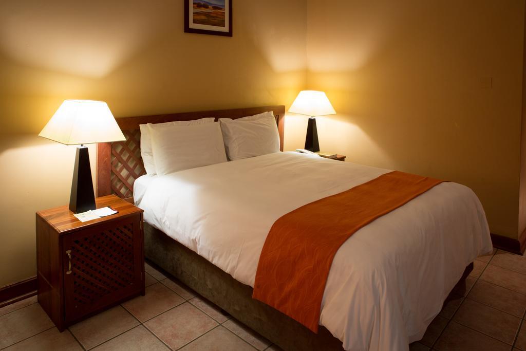 M'Kango Golfview Hotel Lusaka Quarto foto