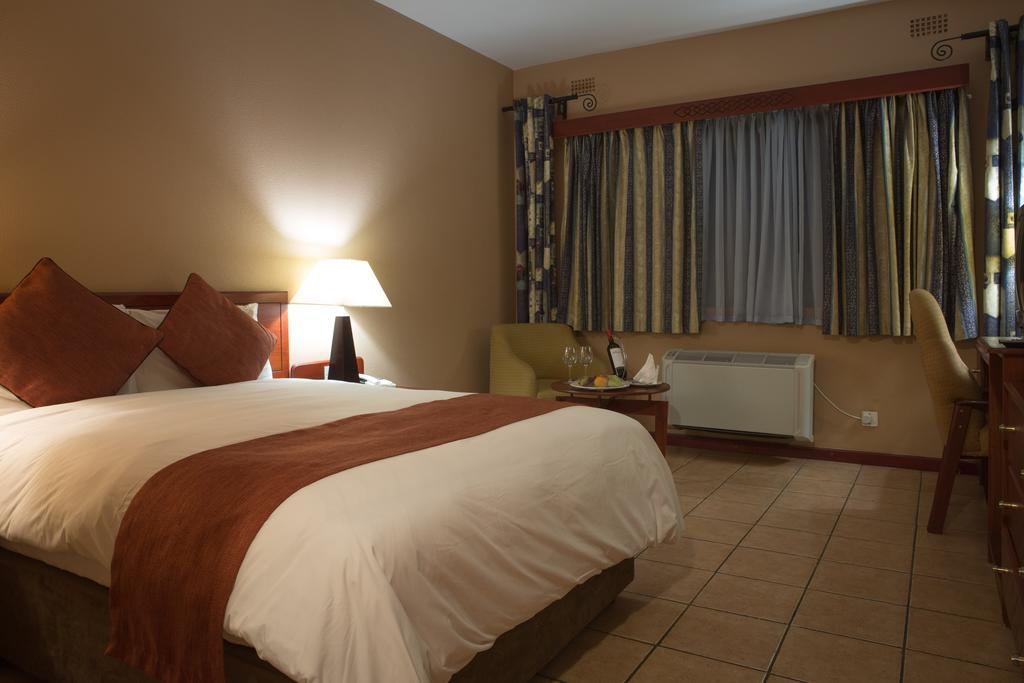 M'Kango Golfview Hotel Lusaka Quarto foto